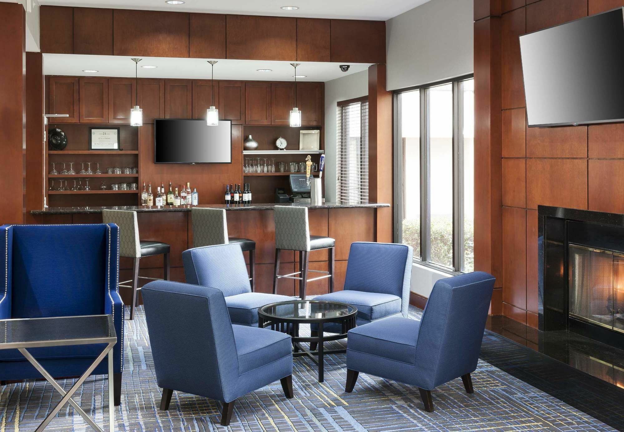 Hotel Courtyard By Marriott 3*